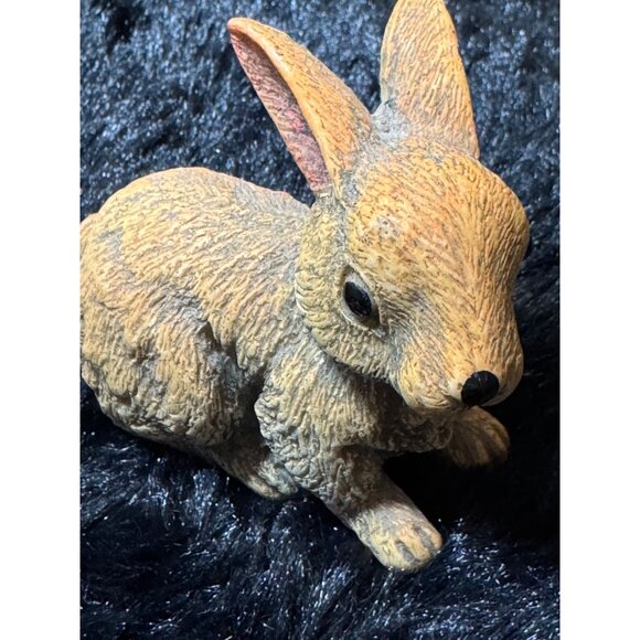 Vintage Rabbit Figurine Easter Decore - Picture 1 of 7
